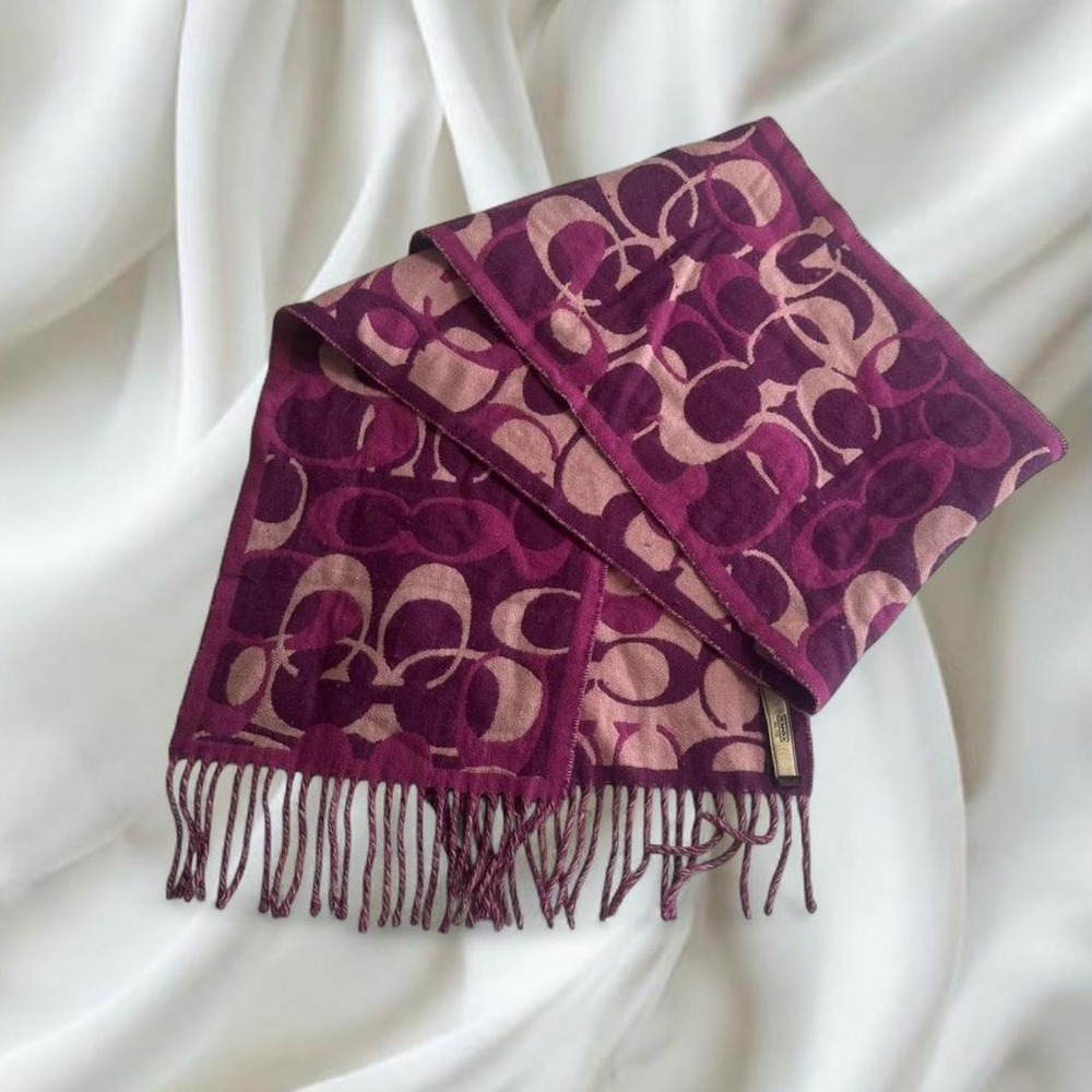 Reversable purple pink Coach merino wool scarf signature monogram tasseled ends